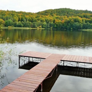 Jezioro Rekowo w jesiennej scenerii... 